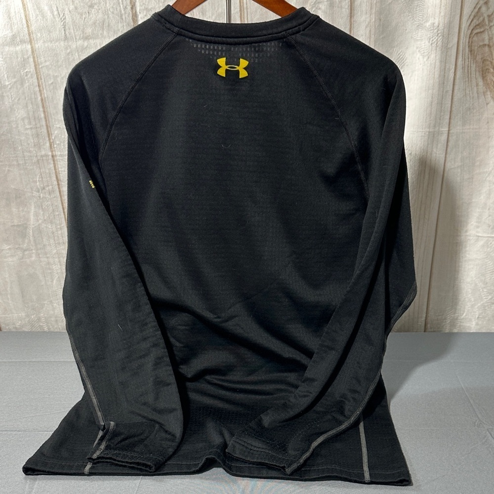 M. Under Armour Black Long Sleeve Men's Tee - Picture 3 of 5